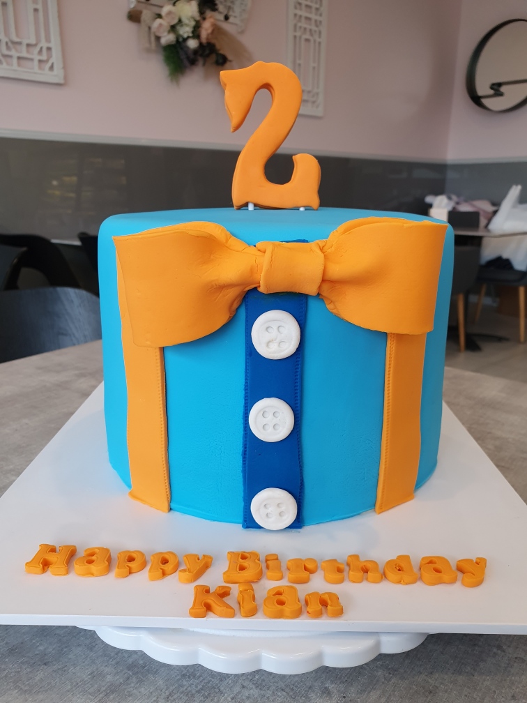 Blippi Bow Cake